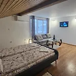 ореха Villa