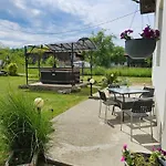 Villa ореха *