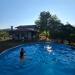 Villa ореха Apriltsi (Lovech)