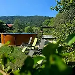 ореха Villa *