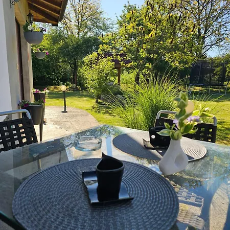 ореха * Apriltsi (Lovech)