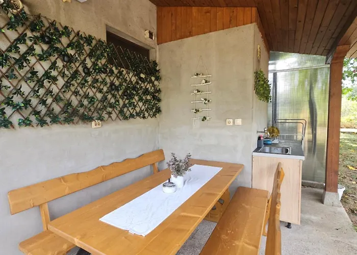 ореха * Apriltsi (Lovech)