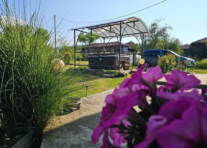 Villa ореха Apriltsi (Lovech)